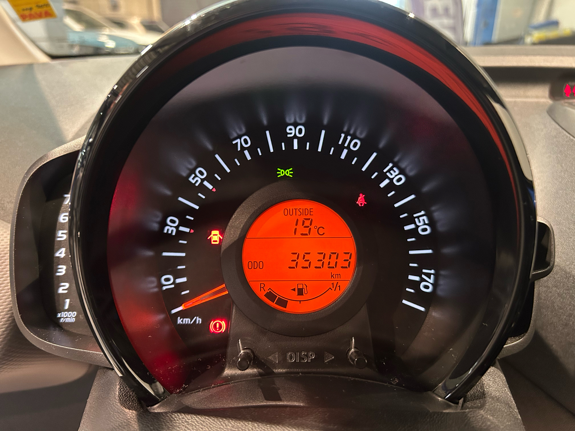 Billede af Peugeot 108 1,0 e-Vti Infinity 72HK 5d