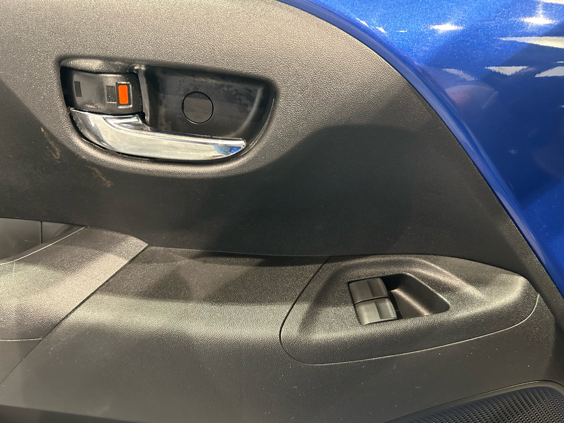 Billede af Peugeot 108 1,0 e-Vti Infinity 72HK 5d