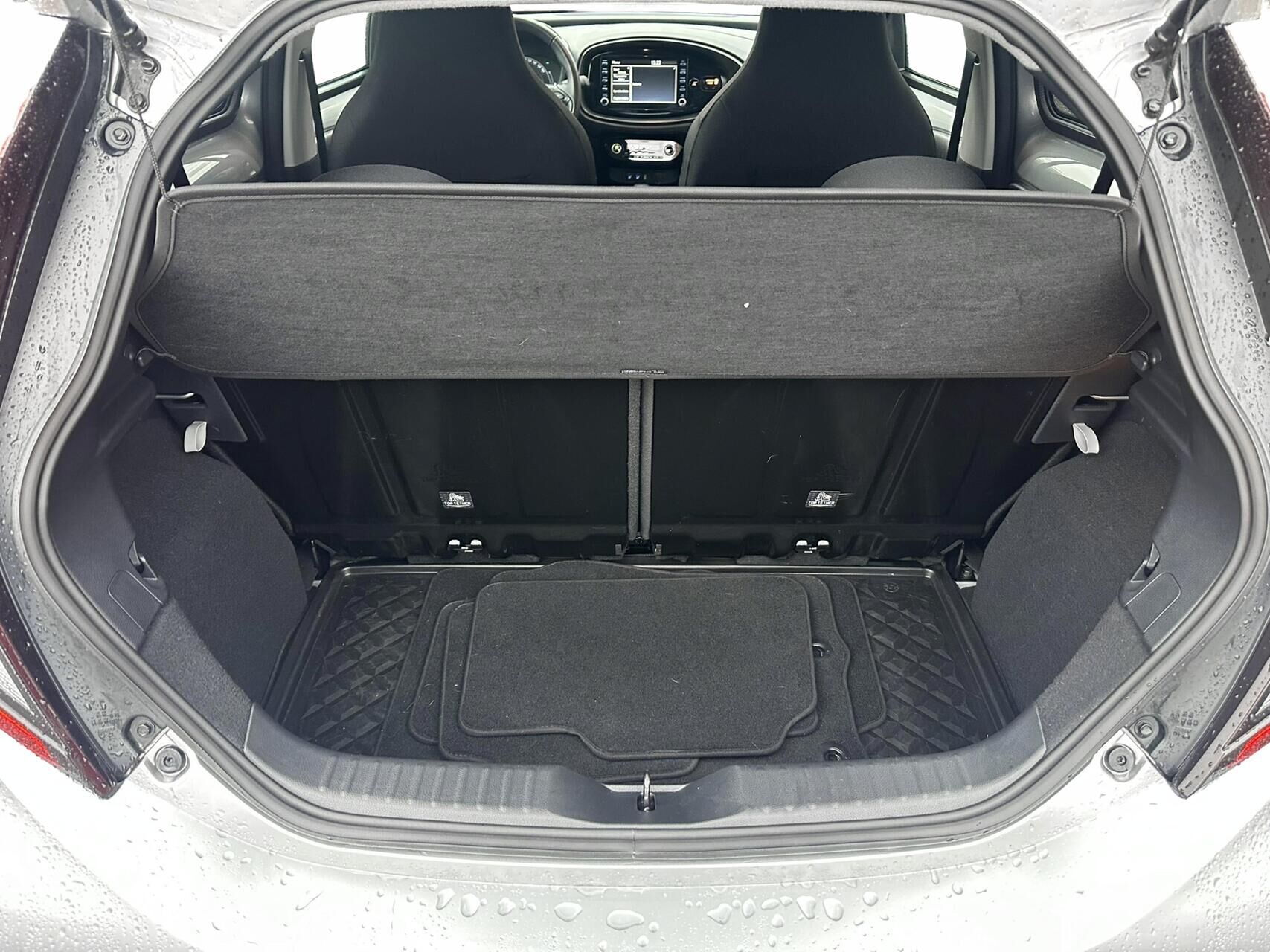 Billede af Toyota Aygo X 1,0 VVT-I Active 72HK 5d Aut.