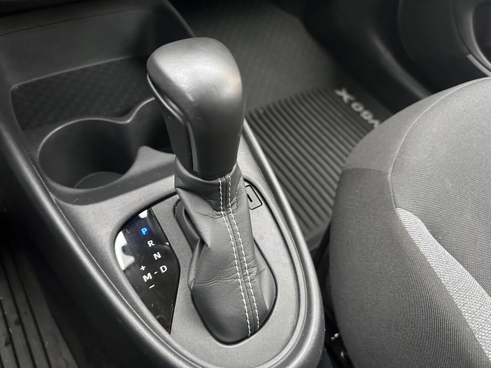 Billede af Toyota Aygo X 1,0 VVT-I Active 72HK 5d Aut.