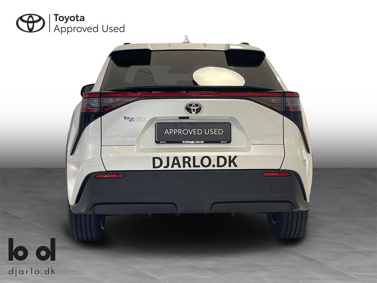 Billede af Toyota bZ4X SUV 150 kW (204 hk) aut. gear Executive