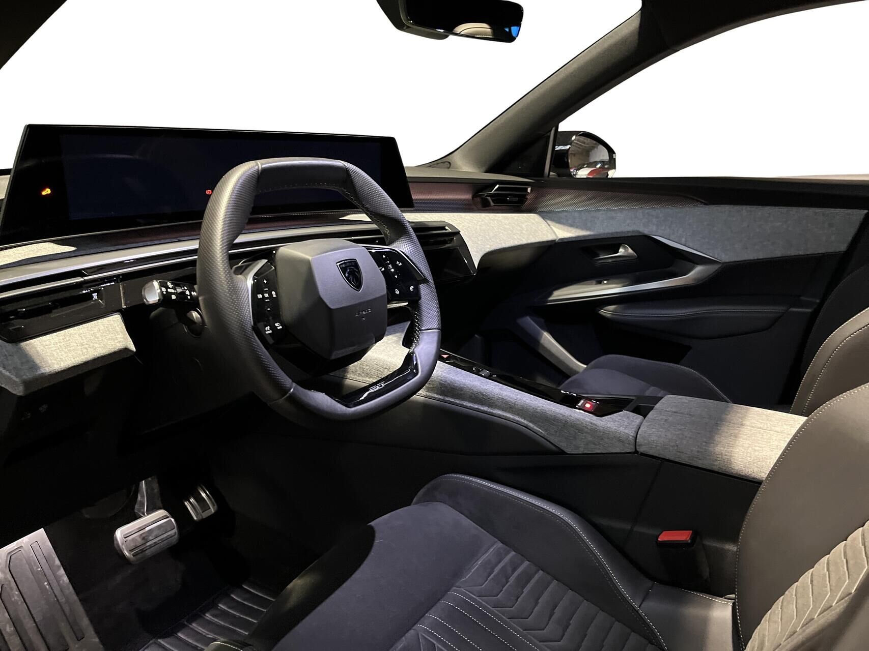 Billede af Peugeot e-5008 EL GT Pack 210HK 5d Aut.