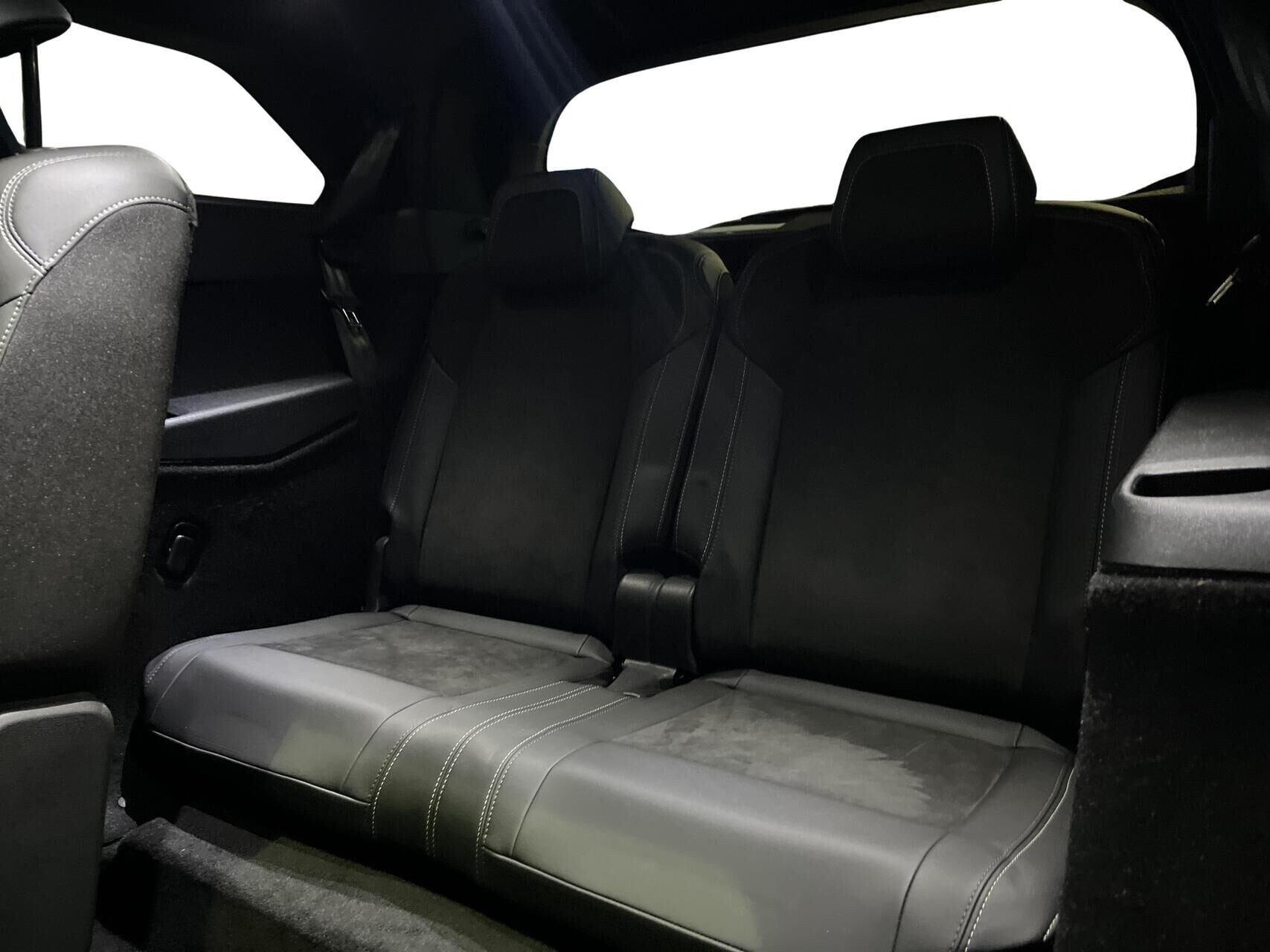 Billede af Peugeot e-5008 EL GT Pack 210HK 5d Aut.