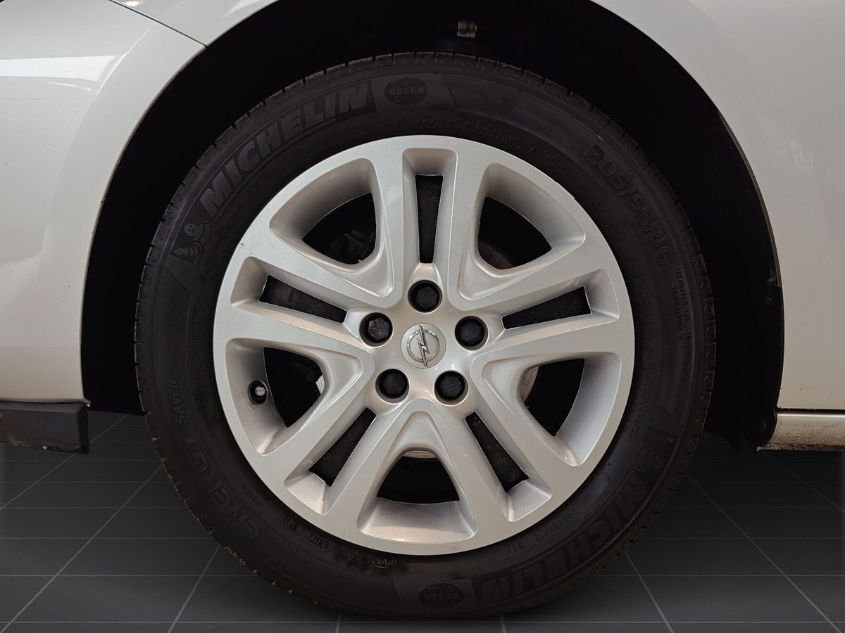 Billede af Opel Astra Sports Tourer 1,4 Turbo Enjoy Start/Stop 125HK Stc 6g