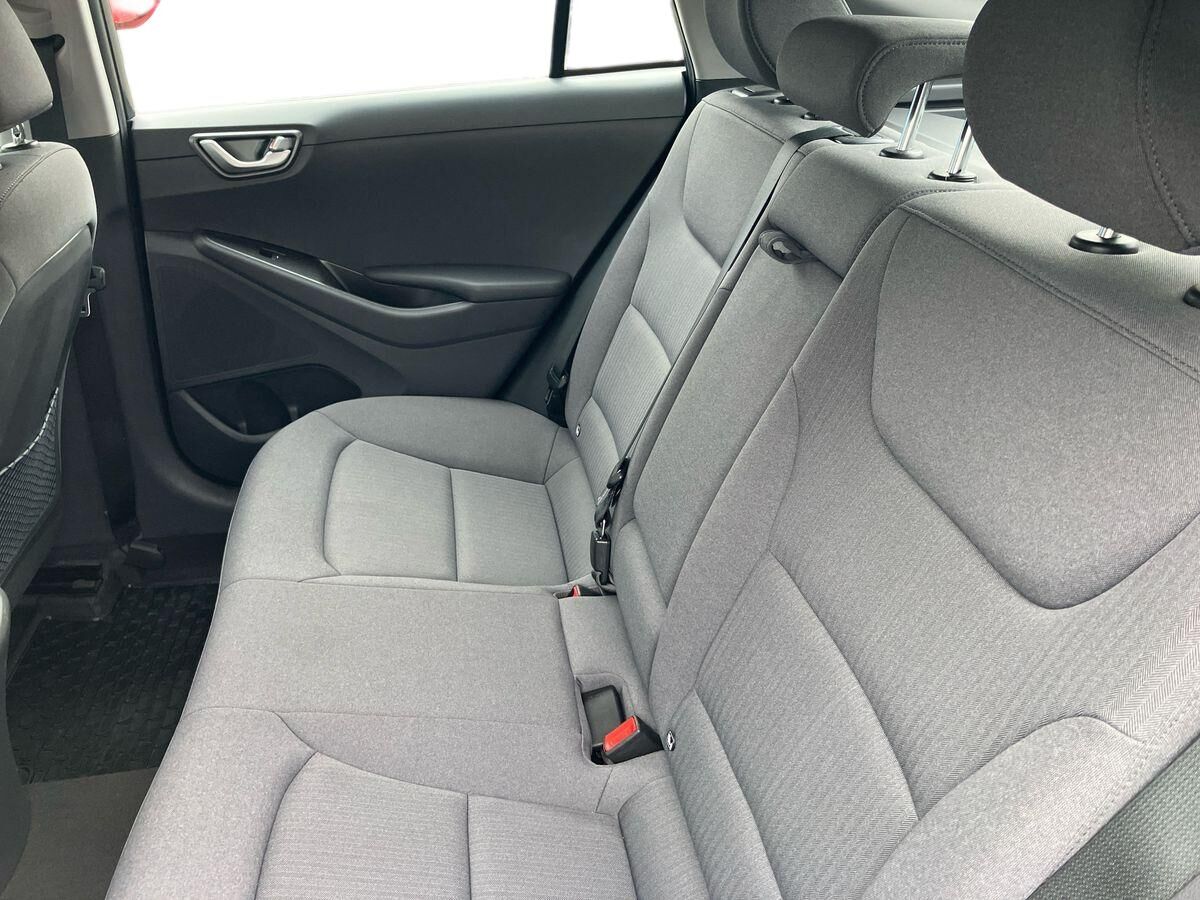 Billede af Hyundai Ioniq 1,6 GDI  Plugin-hybrid Trend plug-in 141HK 5d 6g Aut.