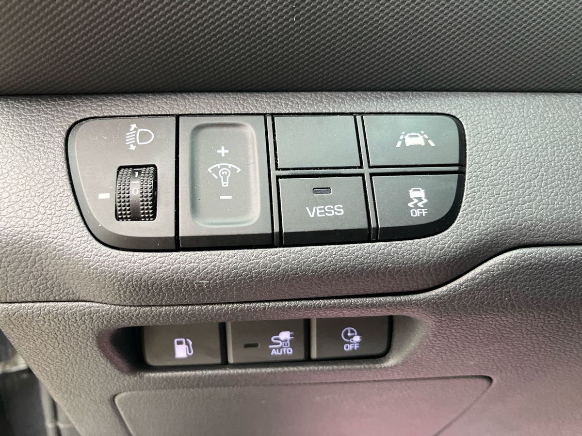 Billede af Hyundai Ioniq 1,6 GDI  Plugin-hybrid Trend plug-in 141HK 5d 6g Aut.