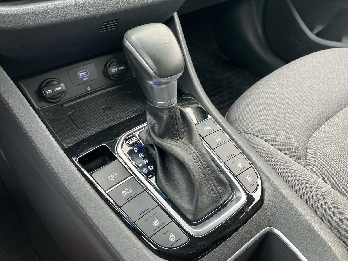 Billede af Hyundai Ioniq 1,6 GDI  Plugin-hybrid Trend plug-in 141HK 5d 6g Aut.