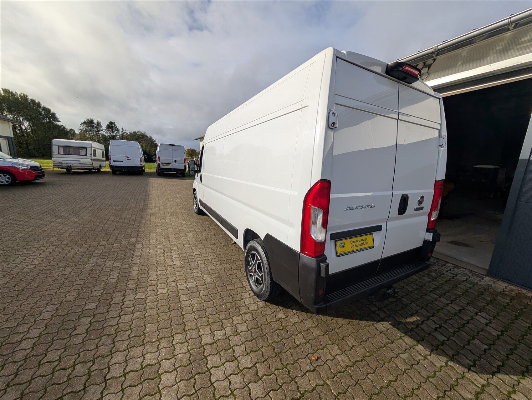 Billede af Fiat Ducato 35 L3H2 2,3 MJT Professional Plus 140HK Van 6g