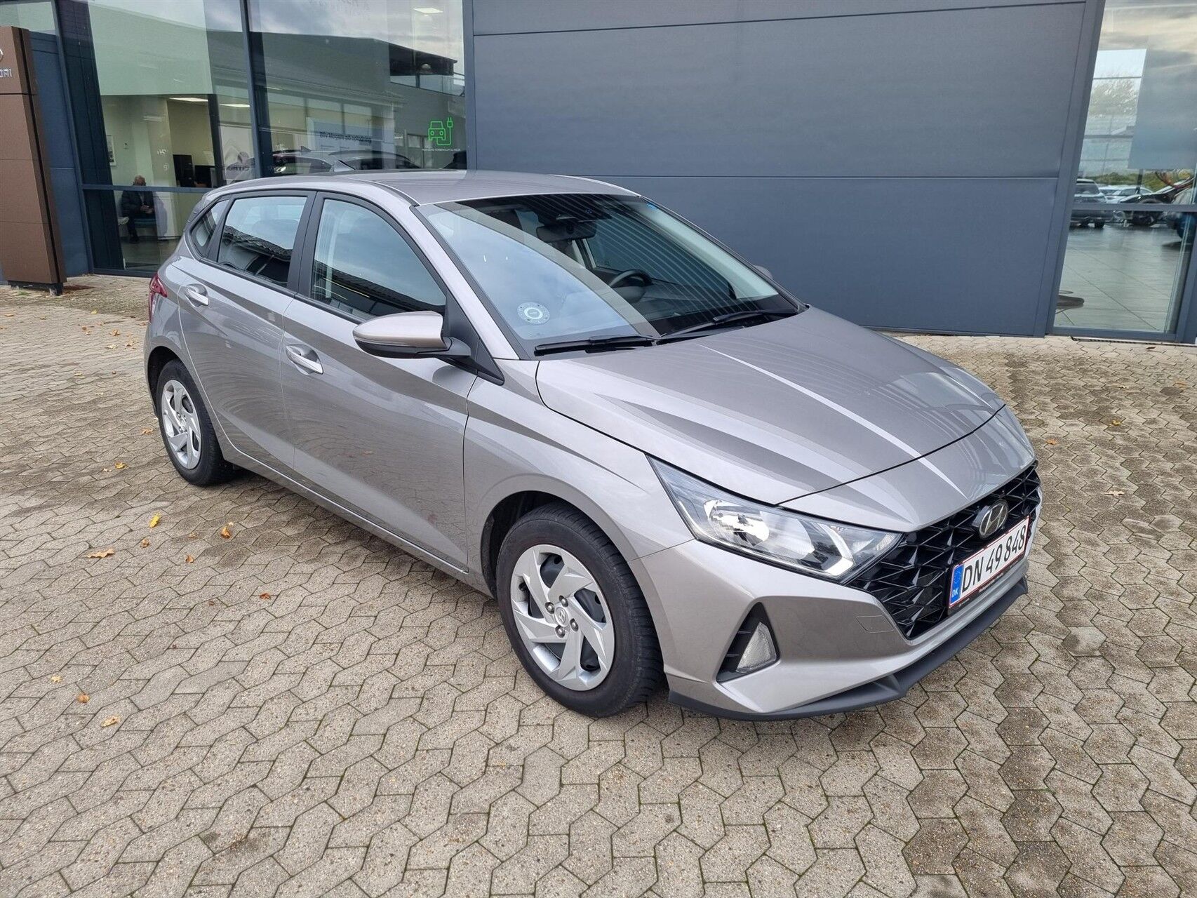 Billede af Hyundai i20 1,0 T-GDI Essential DCT 100HK 5d 7g Aut.
