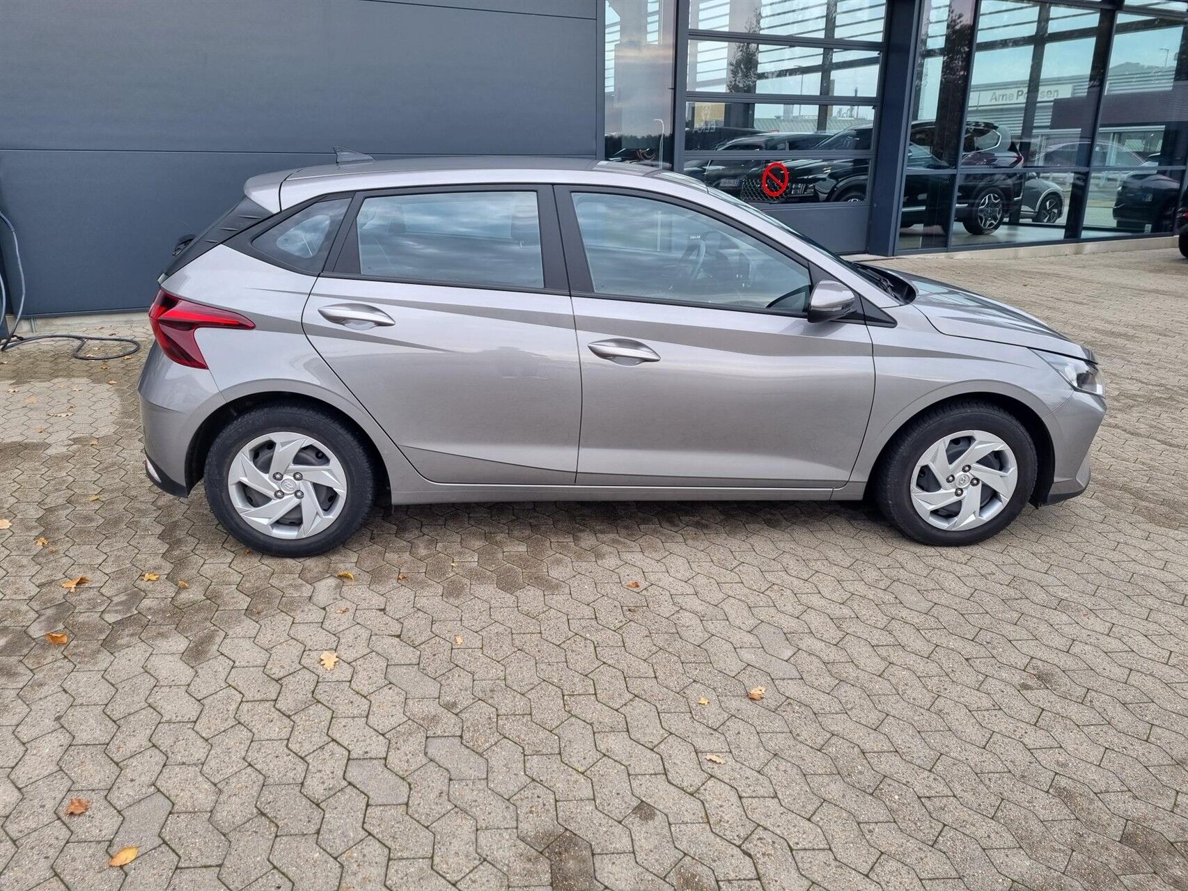 Billede af Hyundai i20 1,0 T-GDI Essential DCT 100HK 5d 7g Aut.