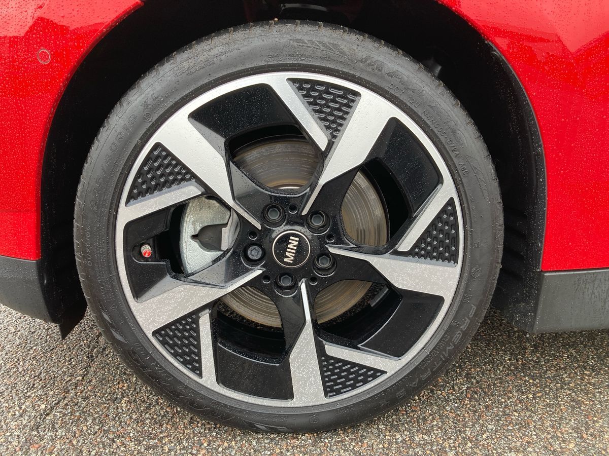 Billede af Mini Cooper SE EL Classic Trim Option Level M 218HK 3d Aut.