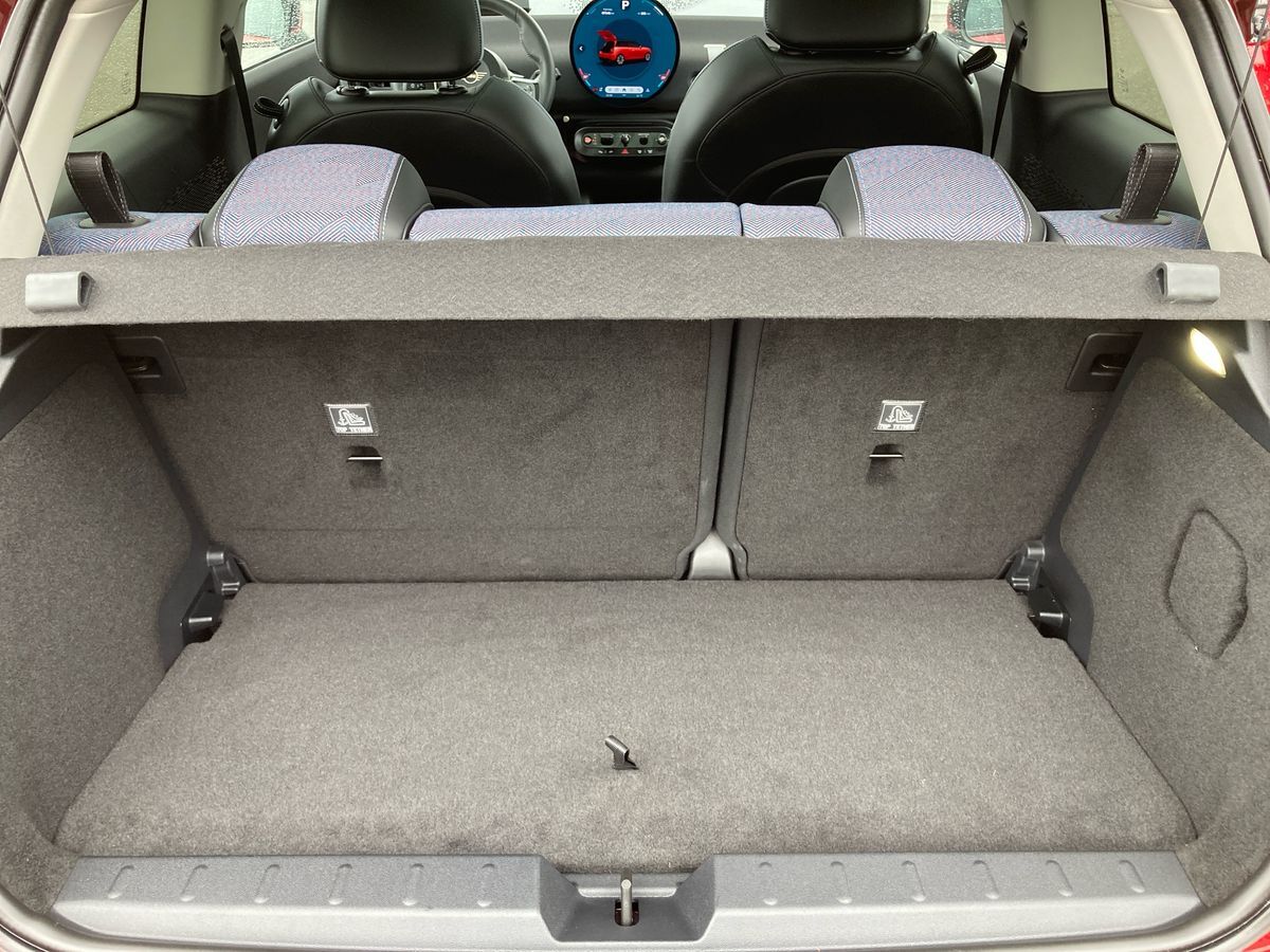 Billede af Mini Cooper SE EL Classic Trim Option Level M 218HK 3d Aut.