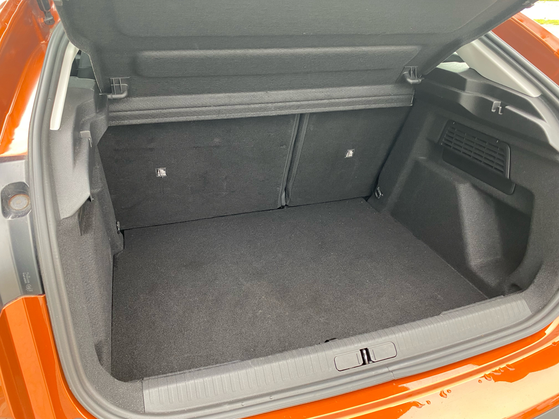 Billede af Citroën C4 1,2 PureTech Iconic EAT8 130HK 5d 8g Aut.