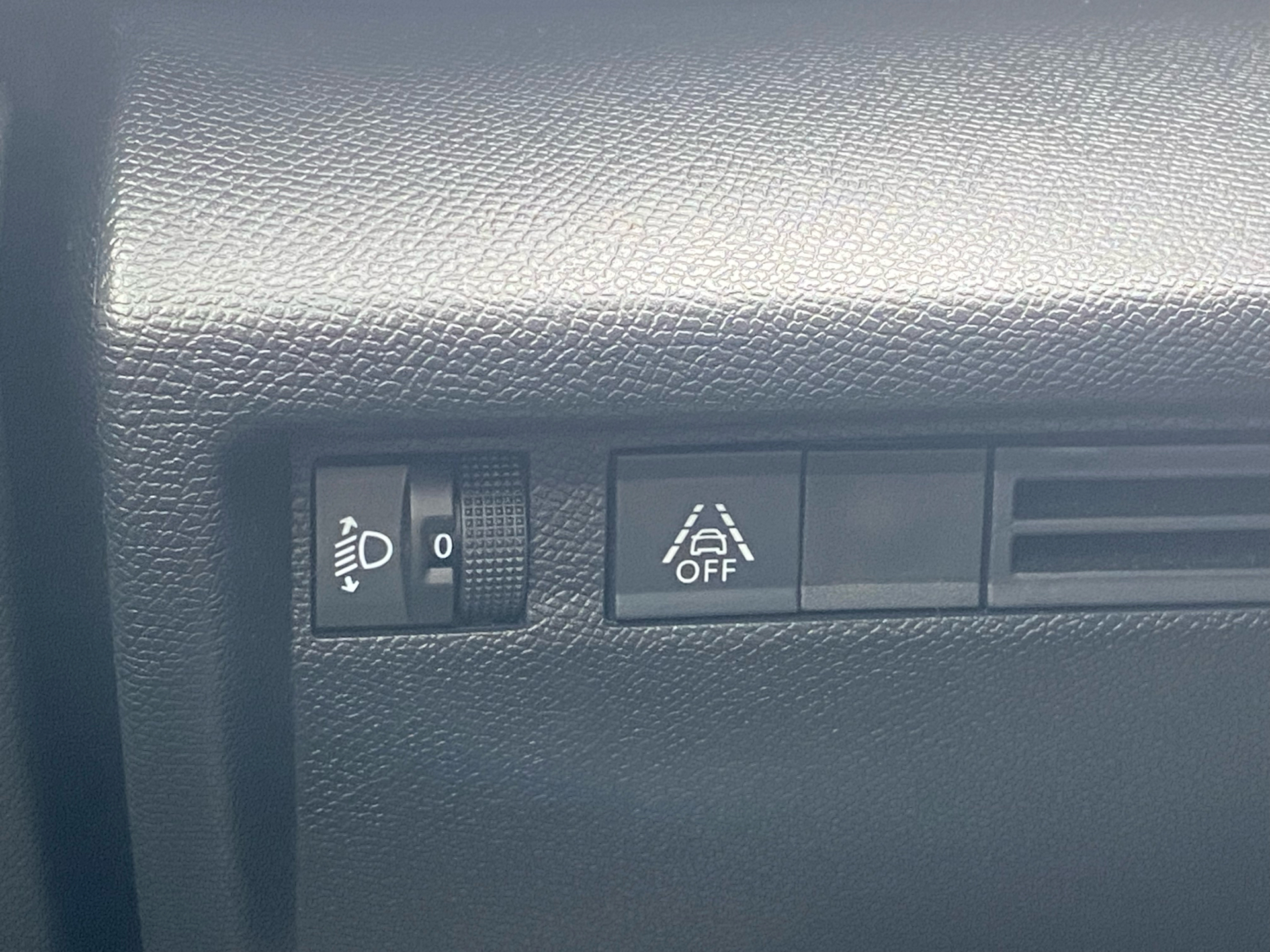 Billede af Citroën C4 1,2 PureTech Iconic EAT8 130HK 5d 8g Aut.