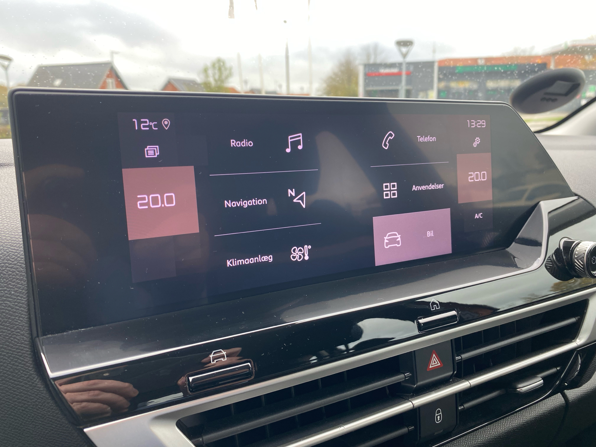 Billede af Citroën C4 1,2 PureTech Iconic EAT8 130HK 5d 8g Aut.