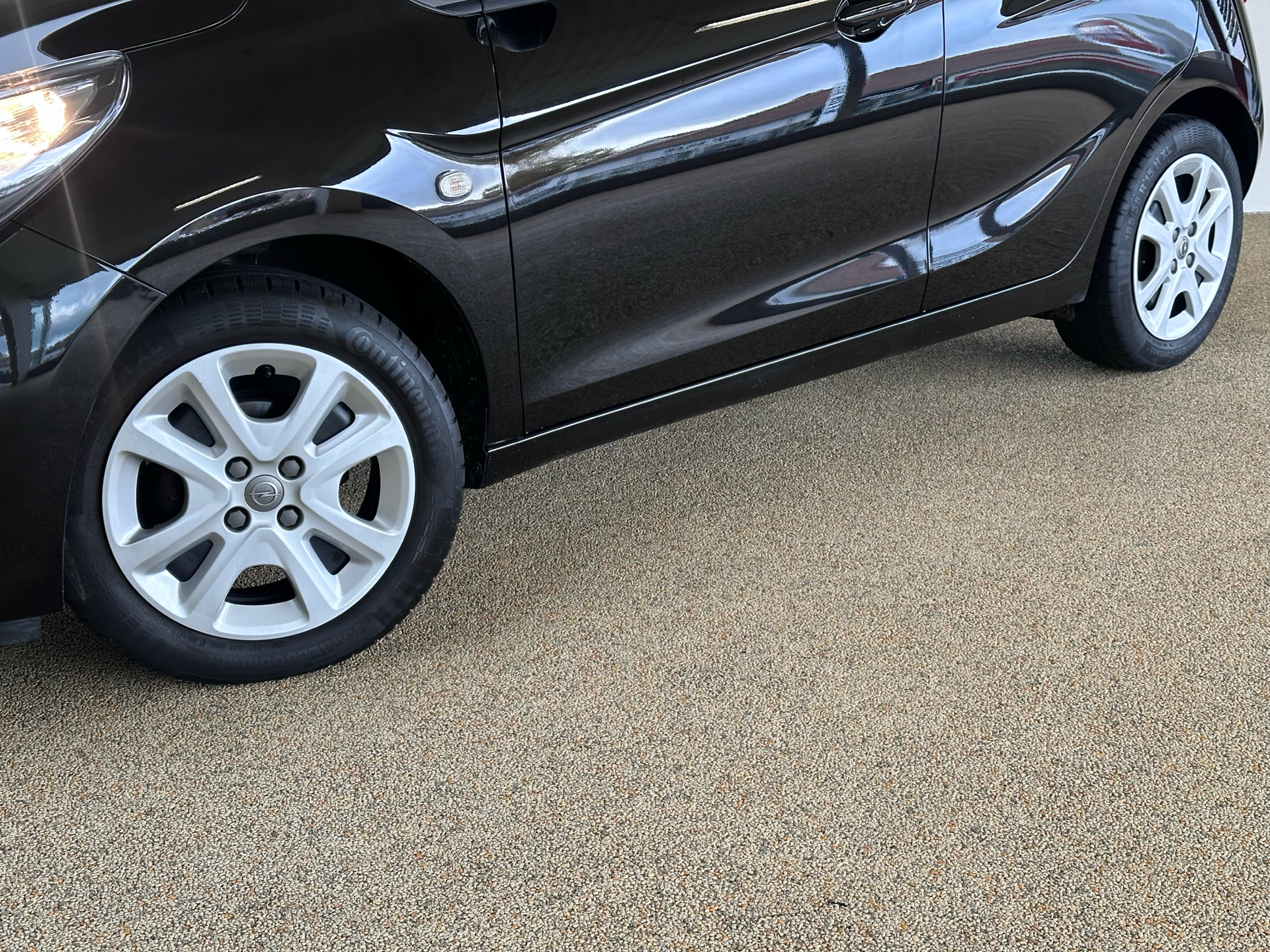 Billede af Opel Karl 1,0 Enjoy 75HK 5d