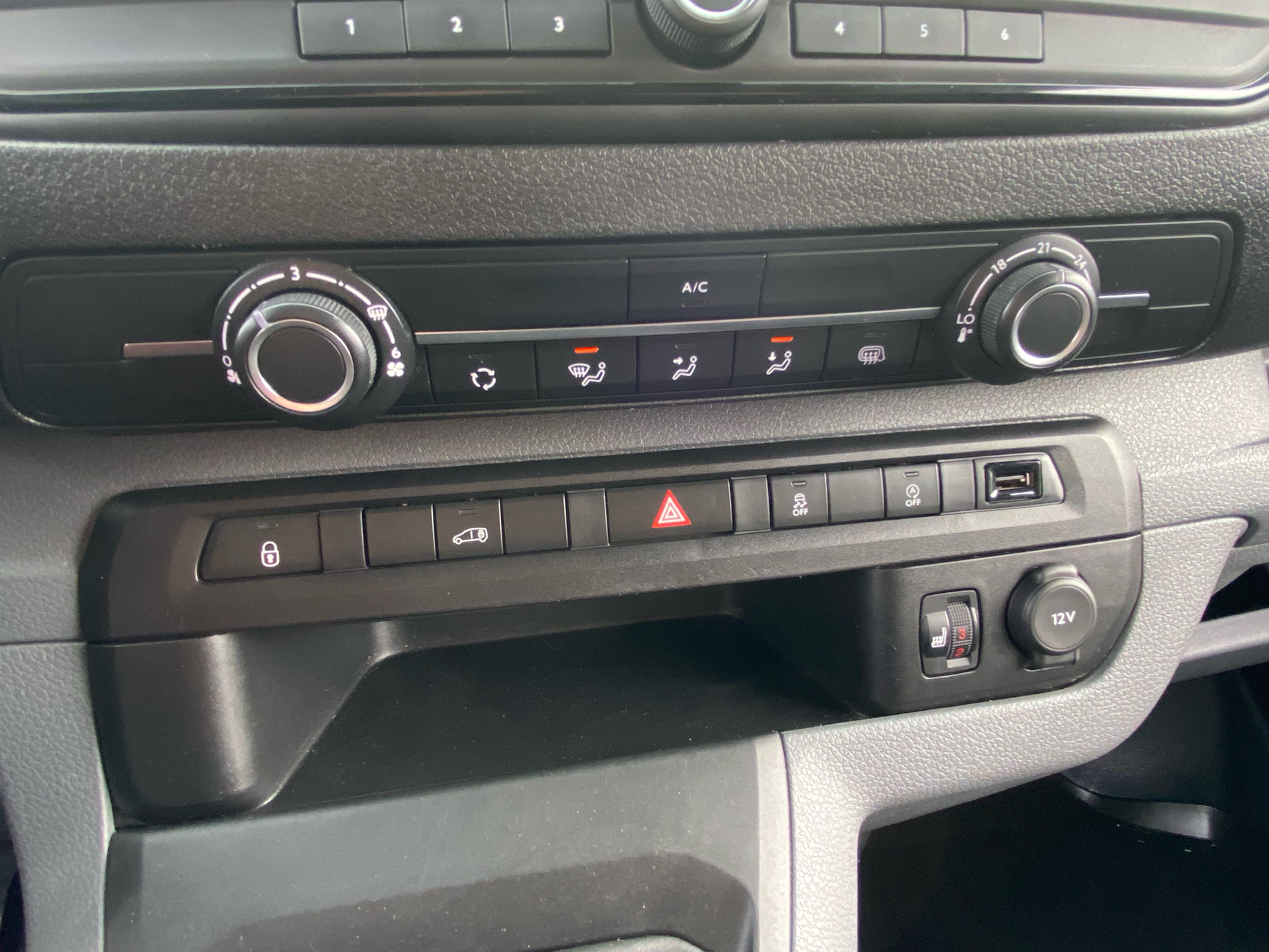 Billede af Toyota Proace Long 2,0 D Comfort 120HK Van 6g