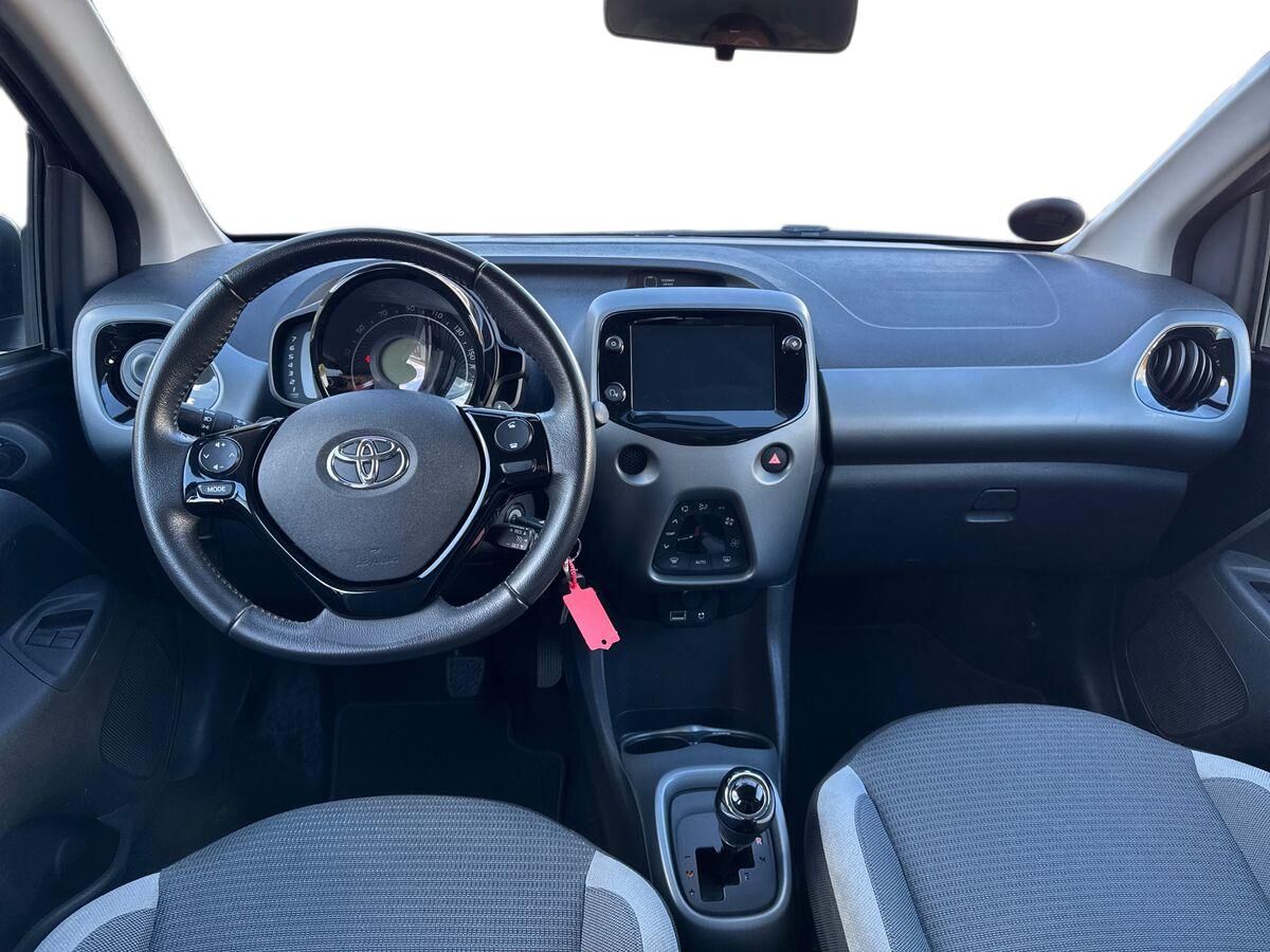 Billede af Toyota Aygo 1,0 VVT-I X-Press X-Shift 72HK 5d Aut.