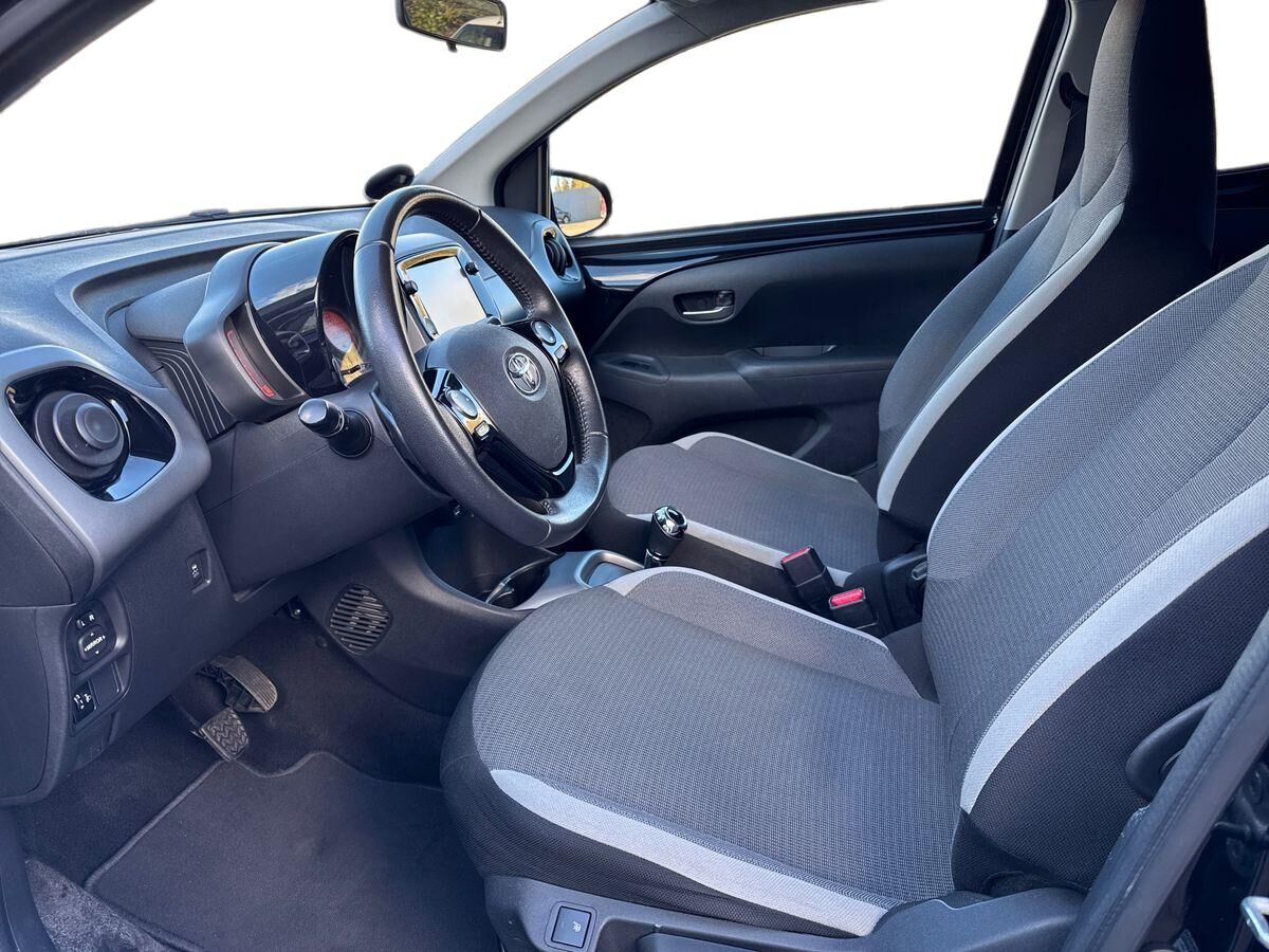 Billede af Toyota Aygo 1,0 VVT-I X-Press X-Shift 72HK 5d Aut.