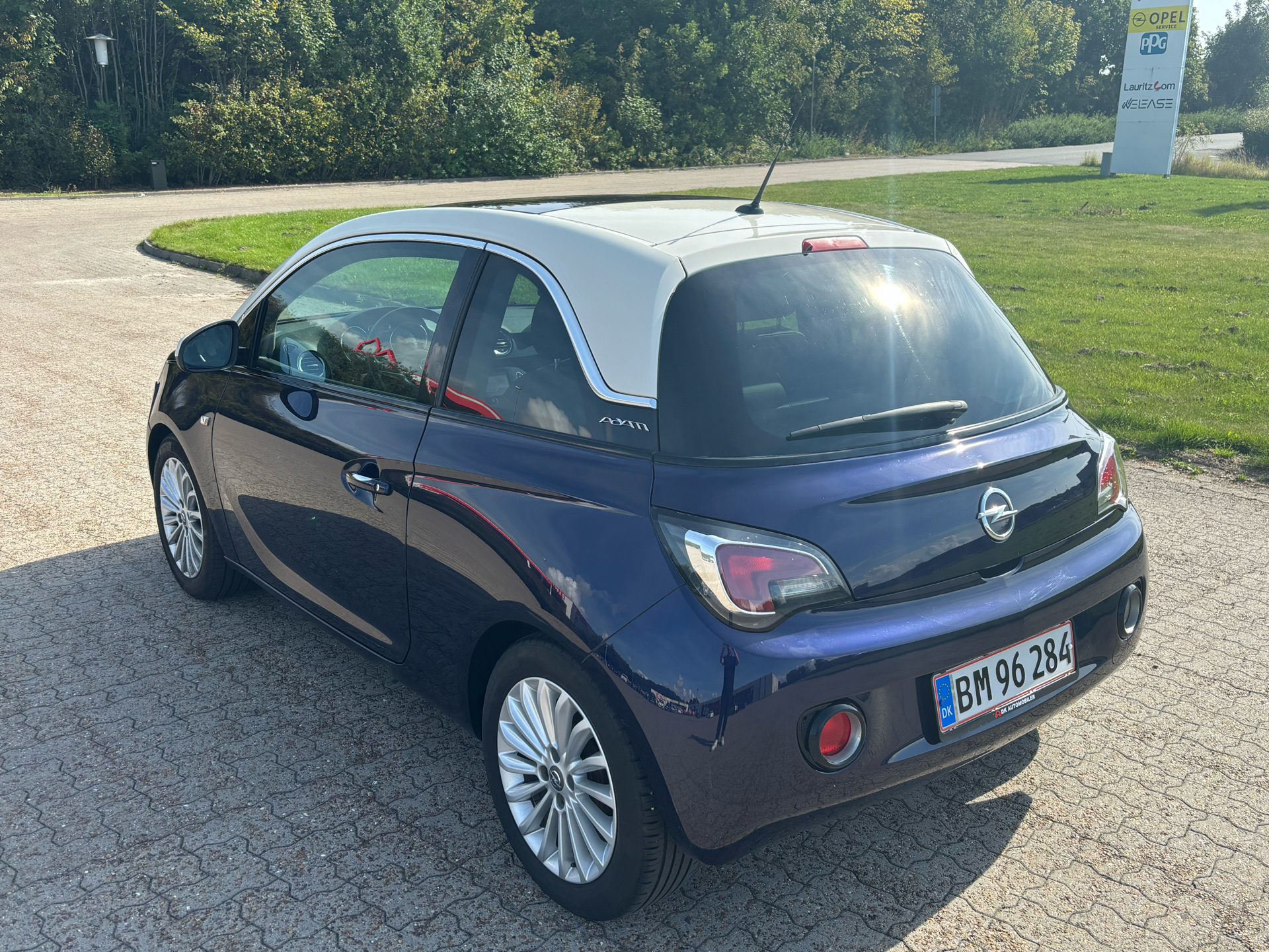 Billede af Opel Adam 1,4 GLAM 87HK 3d