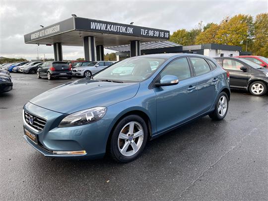 Volvo V40 1,6 T3 Kinetic 150HK 5d 6g
