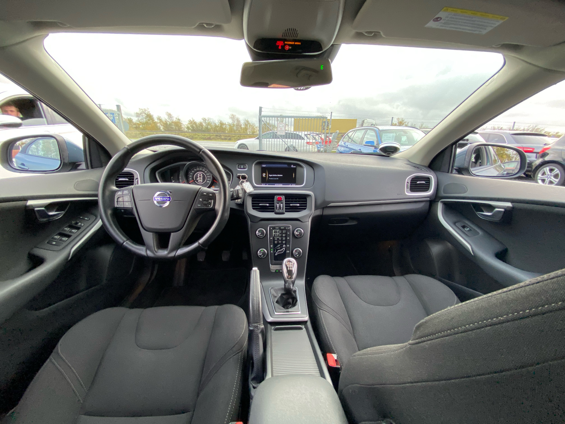 Billede af Volvo V40 1,6 T3 Kinetic 150HK 5d 6g