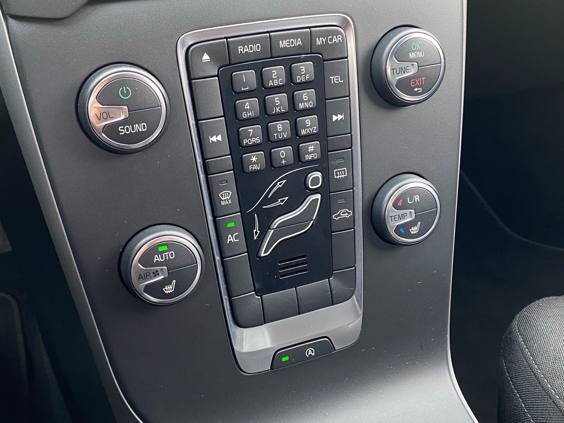 Billede af Volvo V40 1,6 T3 Kinetic 150HK 5d 6g