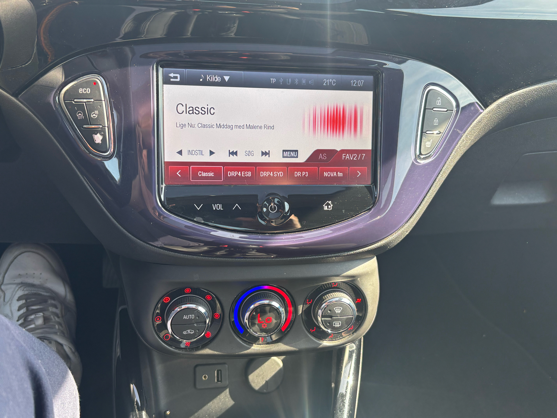 Billede af Opel Adam 1,4 GLAM 87HK 3d