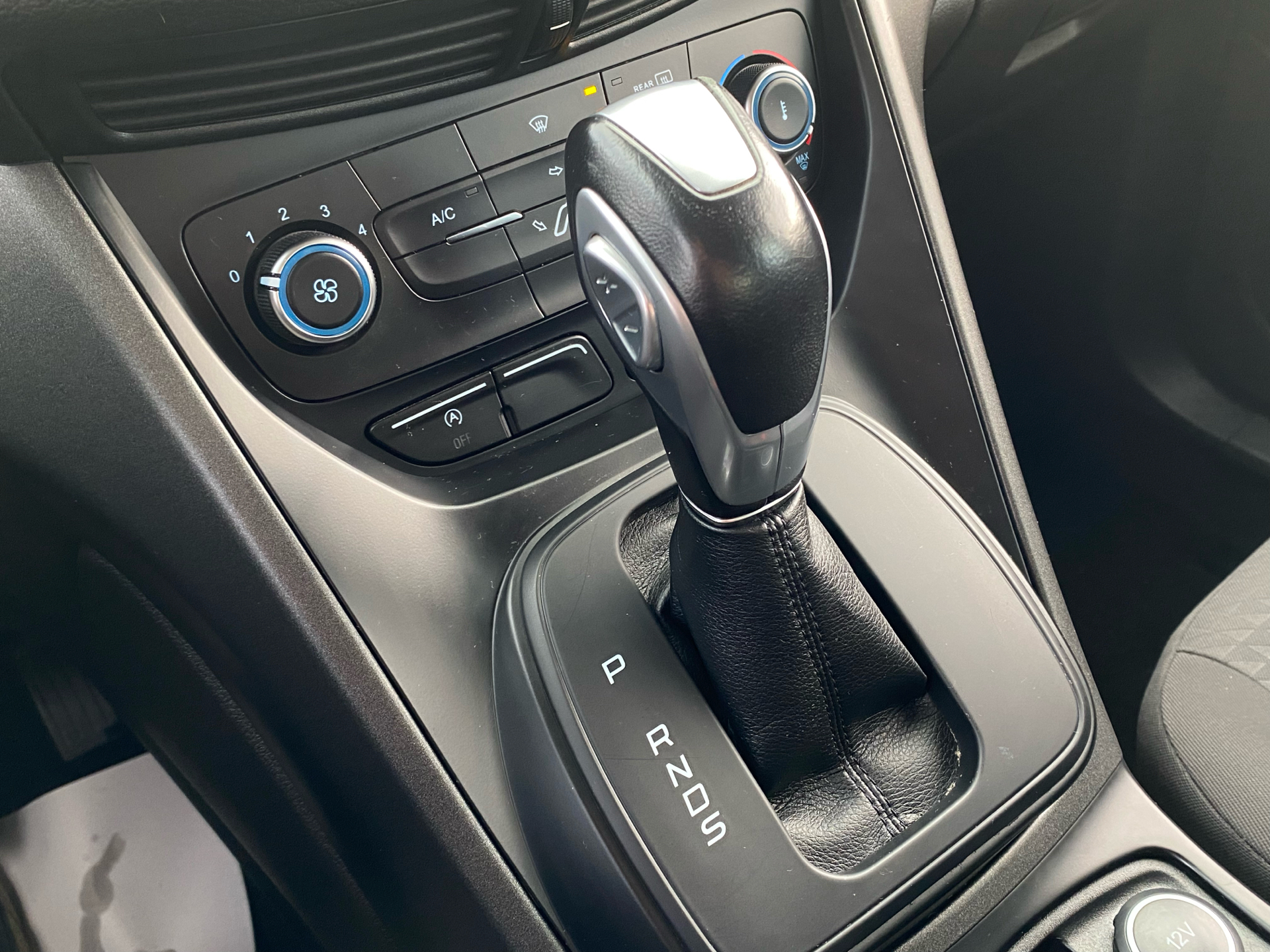 Billede af Ford C-MAX 1,5 TDCi Business Powershift 120HK 6g Aut.