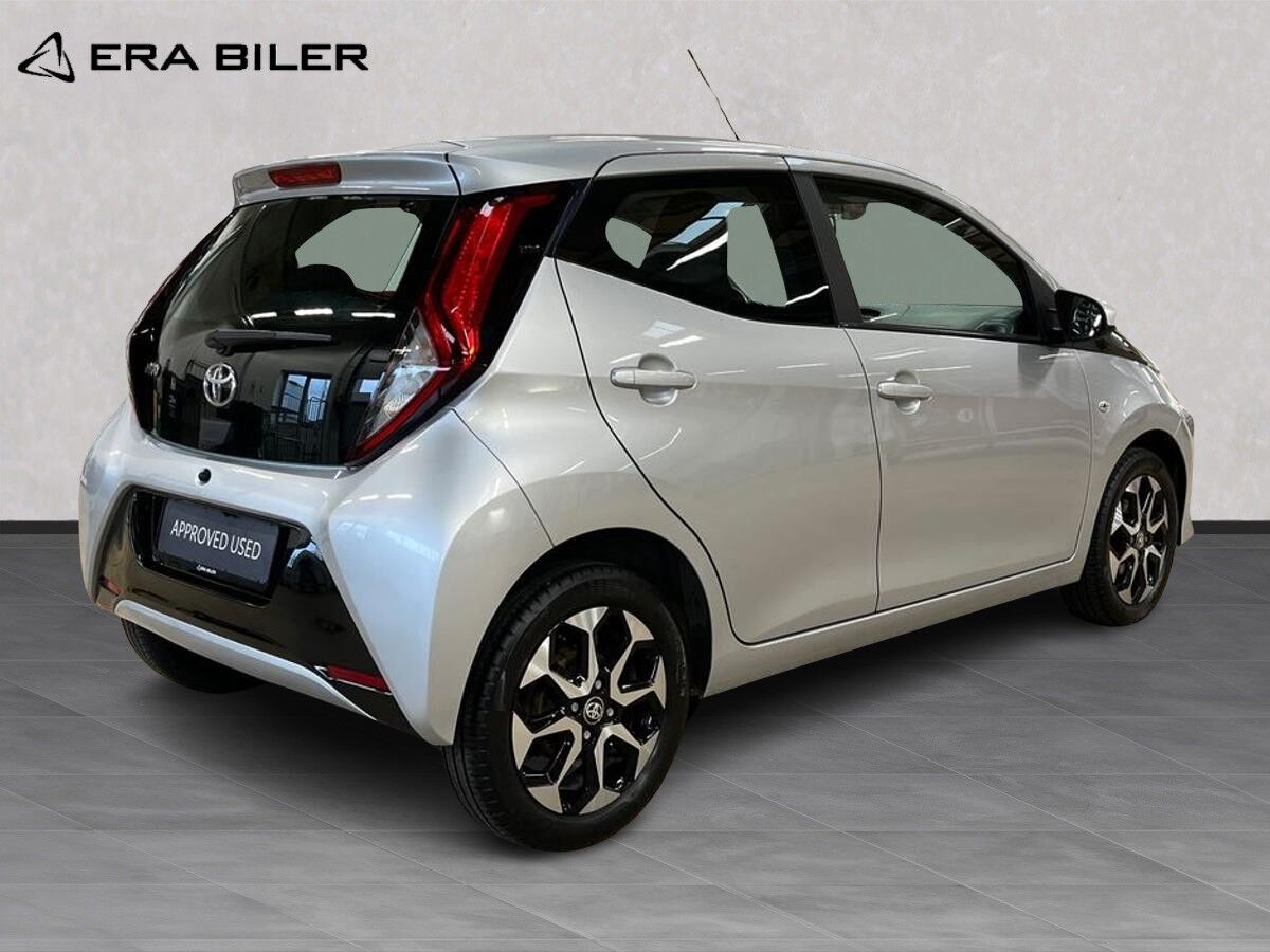 Billede af Toyota Aygo 1,0 VVT-I X-plore DAB+ 72HK 5d