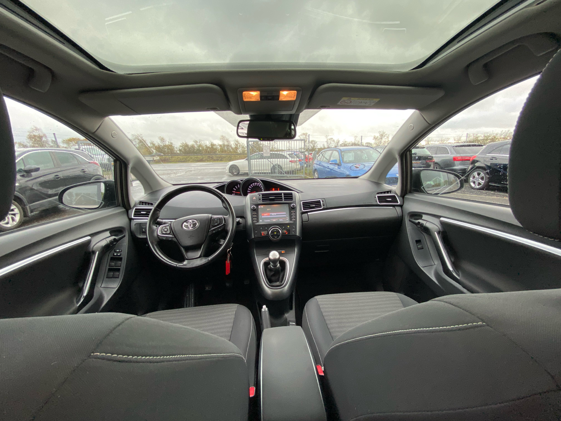 Billede af Toyota Verso 7 pers. 1,6 D-4D T2 premium + Skyview 112HK 6g