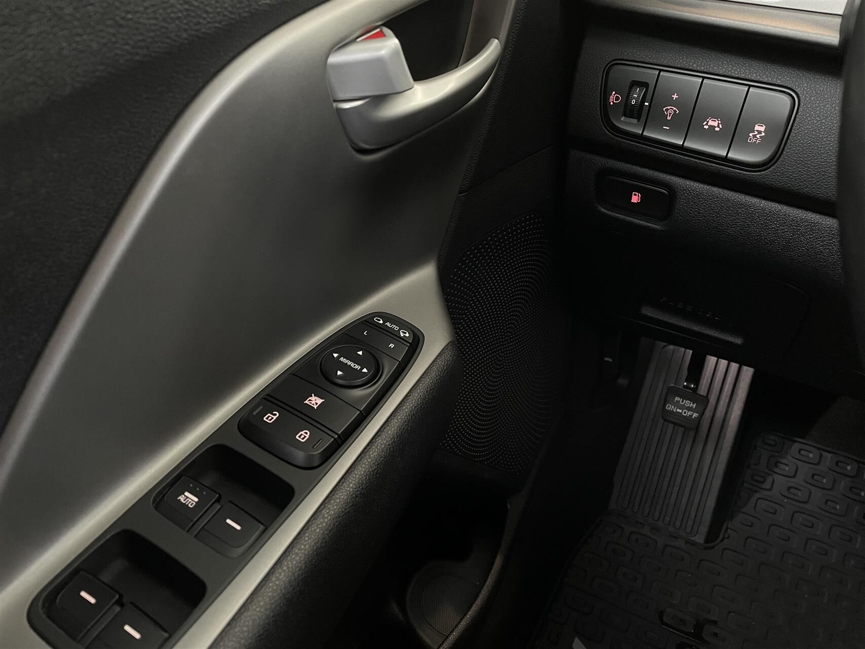 Billede af Kia Niro 1,6 GDI HEV  Hybrid Comfort DCT 141HK 5d 6g Aut.