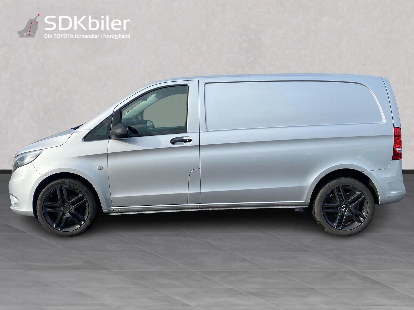 Billede af Mercedes-Benz Vito 114 A1 2,0 CDI RWD 9G-Tronic 136HK Van Aut.