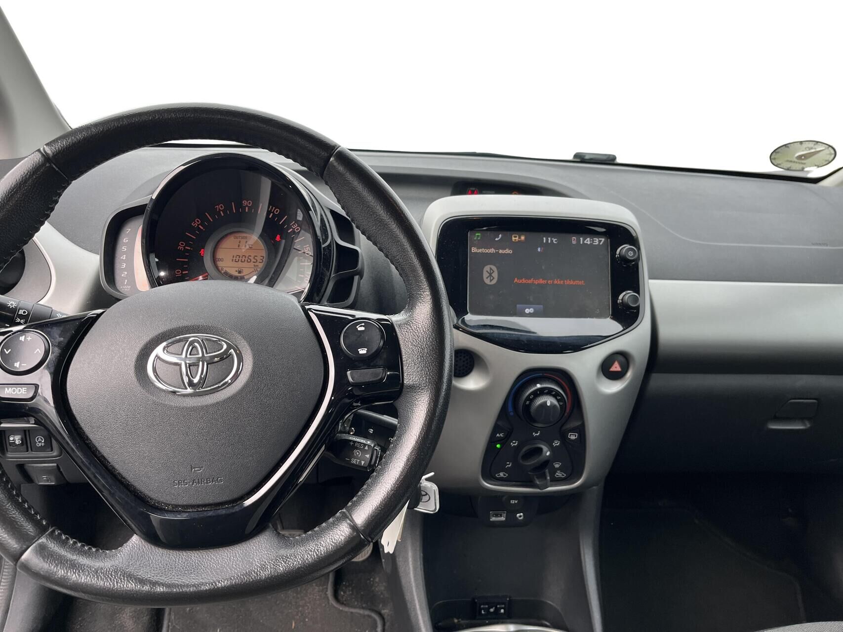 Billede af Toyota Aygo 1,0 VVT-I X-Play + X-Touch 69HK 5d