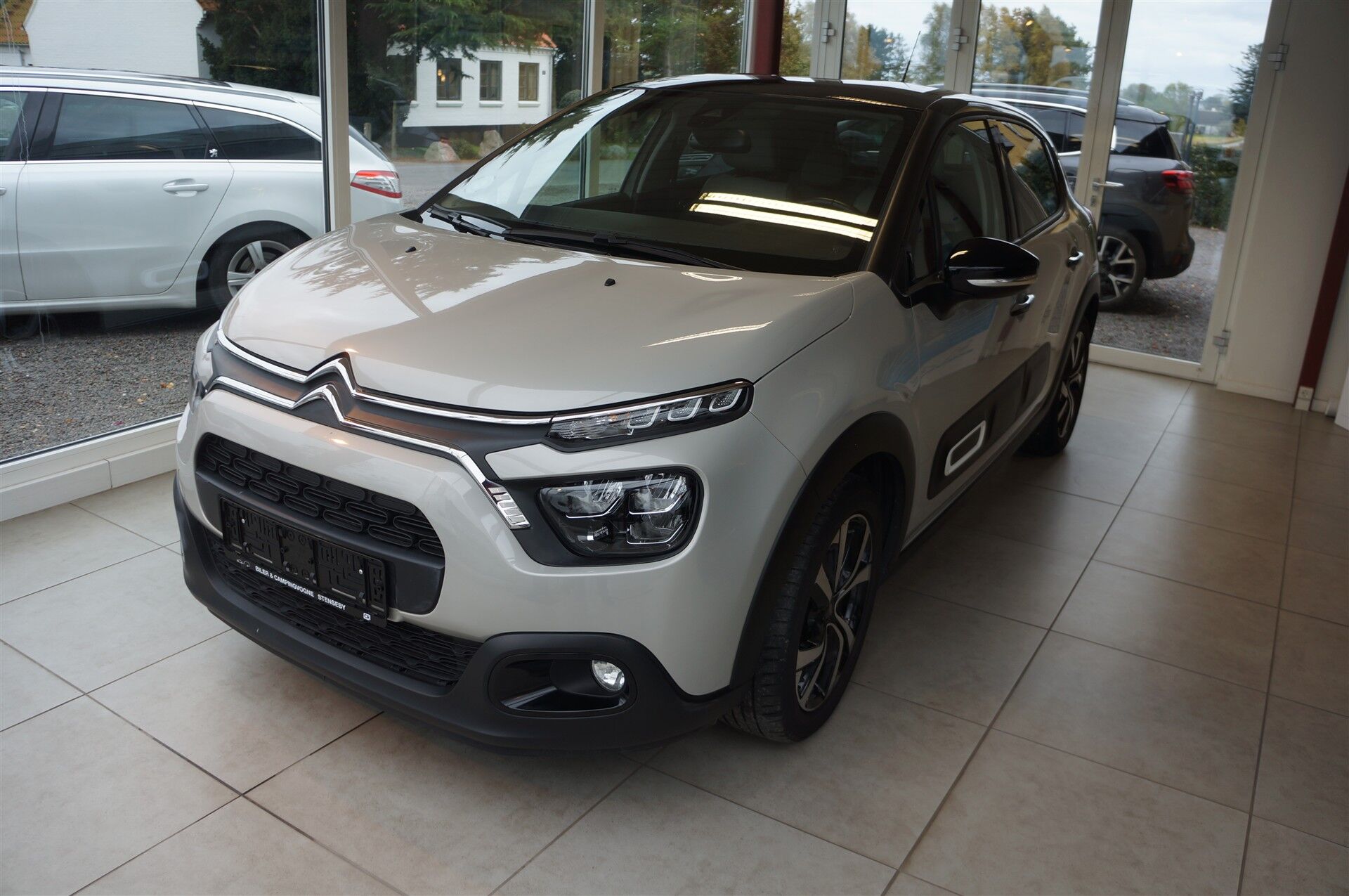 Billede af Citroën C3 1,2 PureTech Shine Sport 83HK 5d