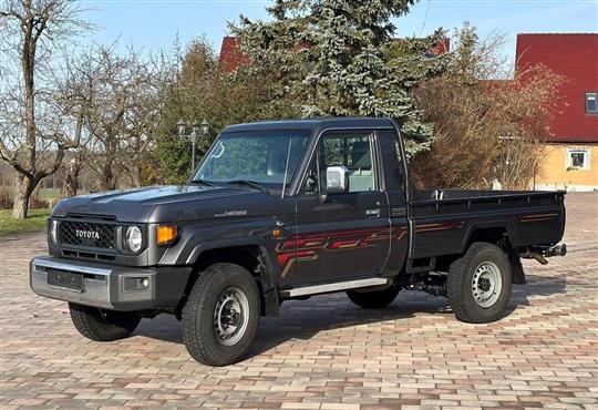 Toyota Landcruiser 4,0 4x4 271HK Pick-Up Aut.