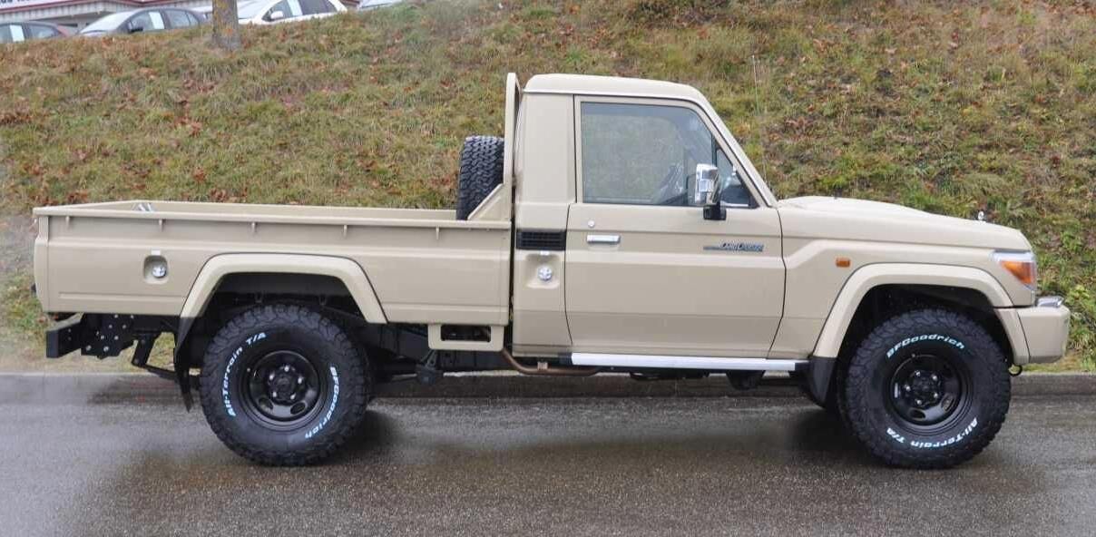 Billede af Toyota Landcruiser 4,0 D 4x4 231HK Pick-Up Aut.