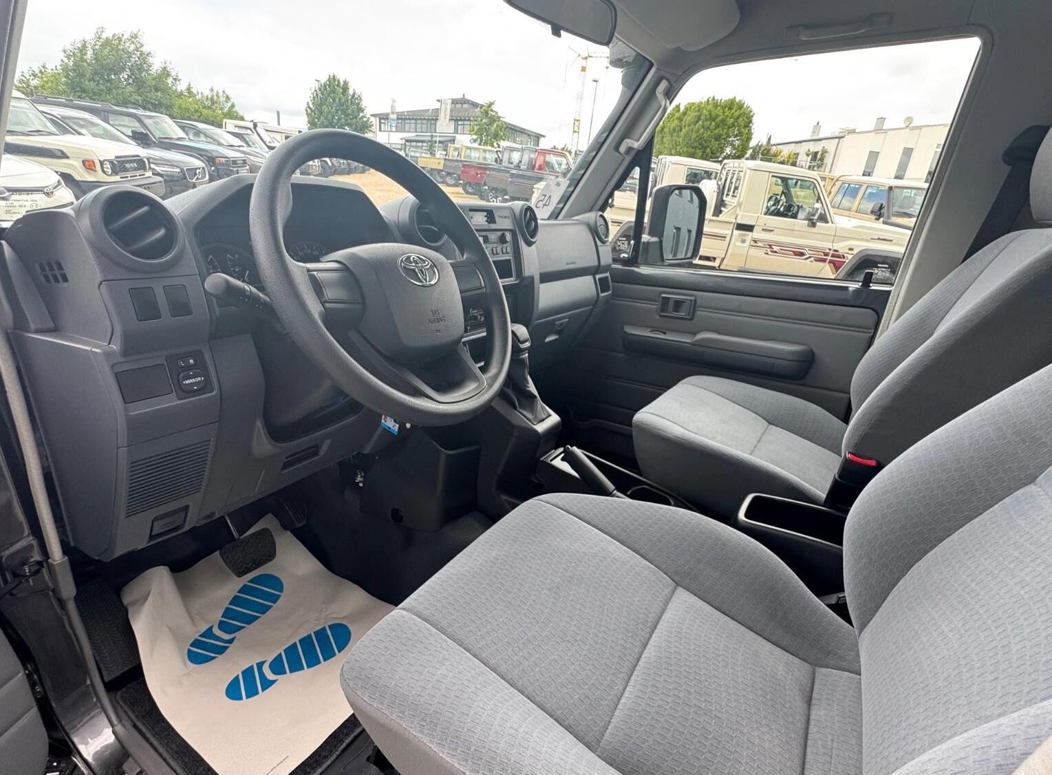 Billede af Toyota Landcruiser 4,0 4x4 271HK Pick-Up Aut.