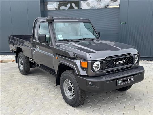 Toyota Landcruiser 4,0 4x4 271HK Pick-Up Aut.