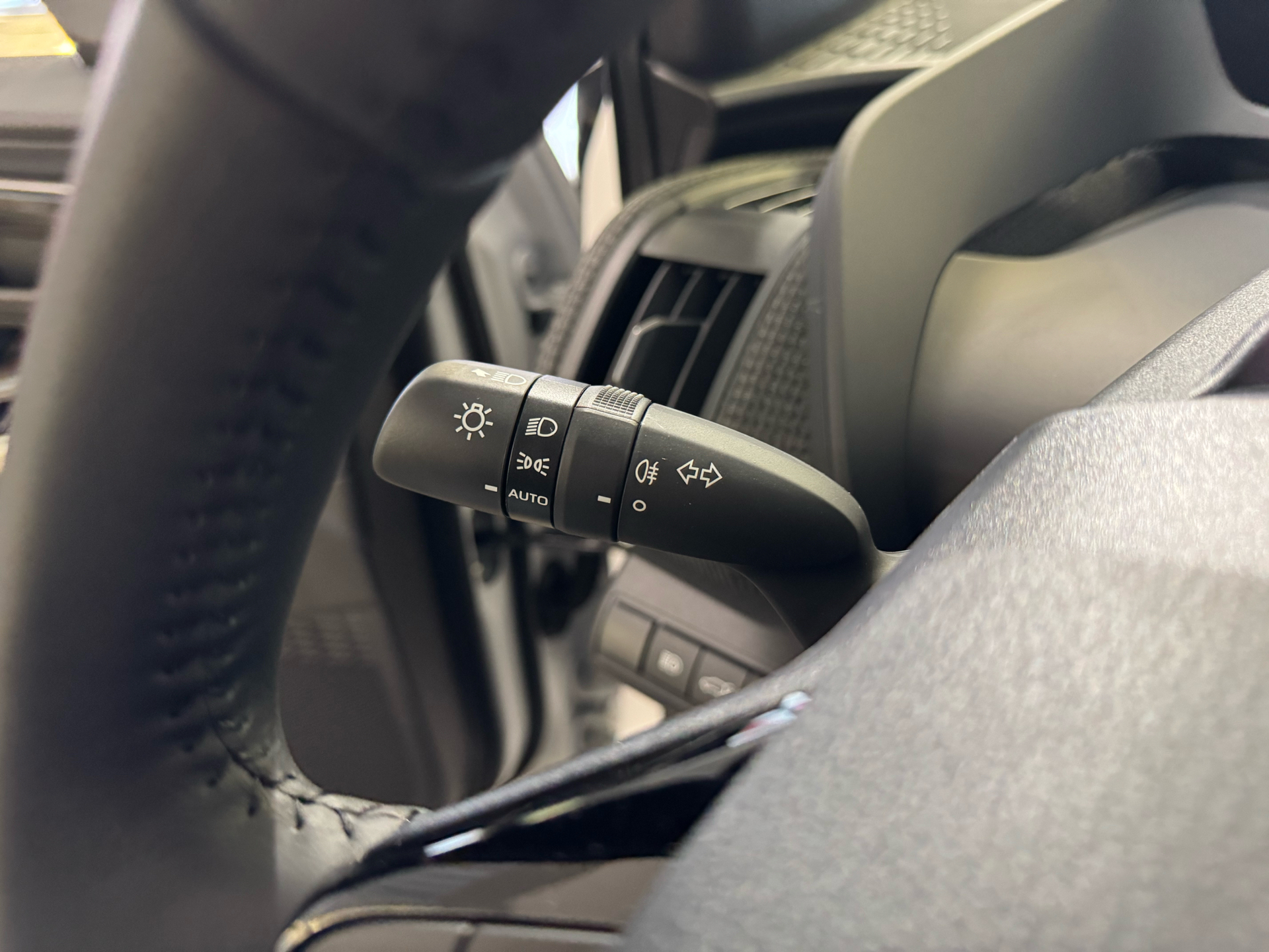 Billede af Toyota BZ4X EL Active Business 204HK 5d Aut.