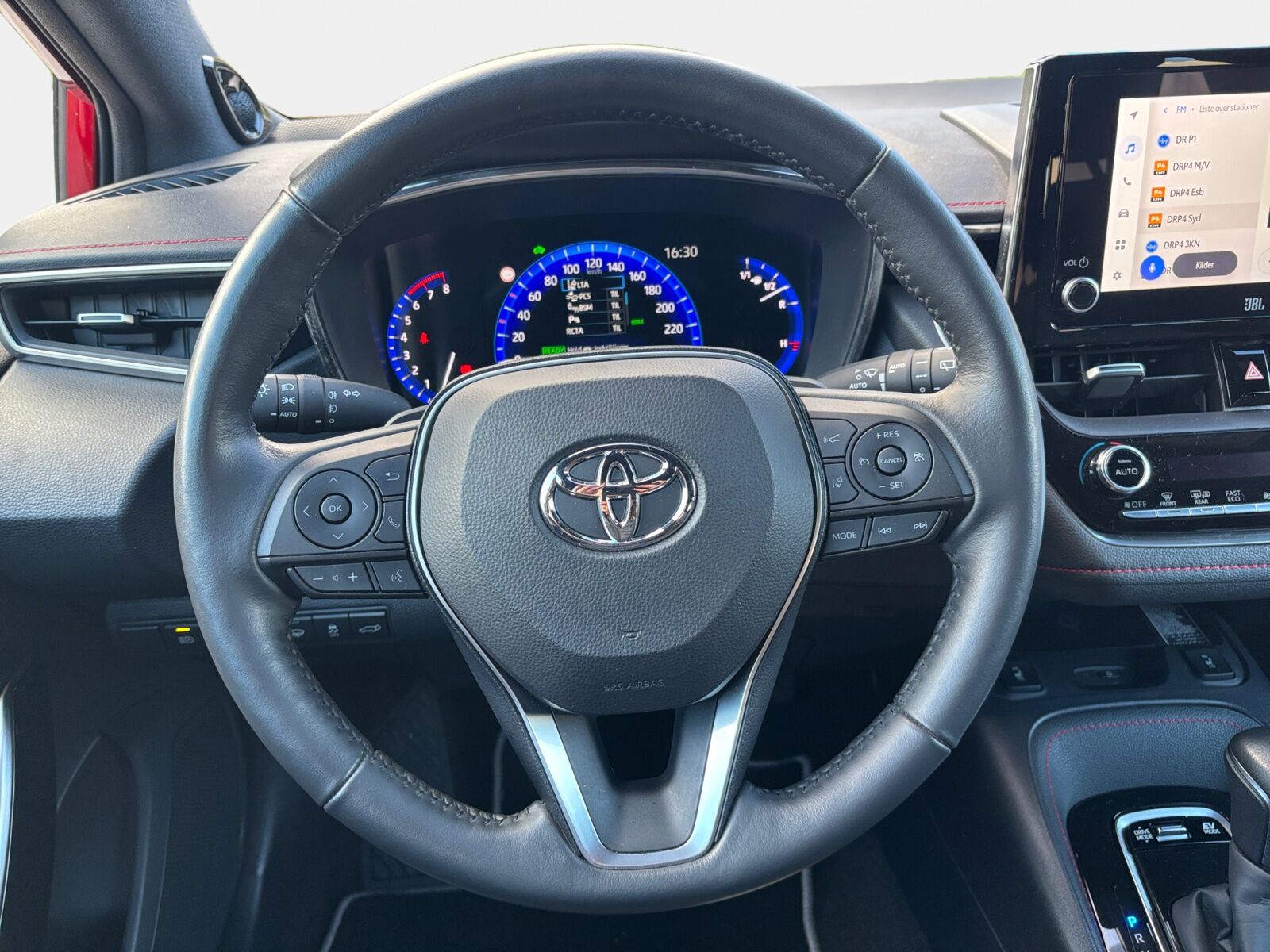 Billede af Toyota Corolla Touring Sports 2,0 Hybrid Elegant E-CVT 184HK Stc Trinl. Gear