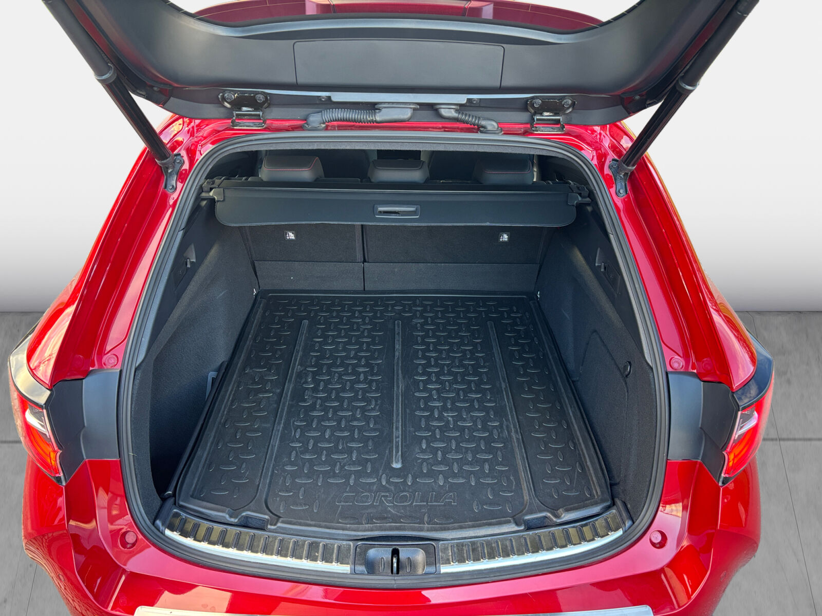 Billede af Toyota Corolla Touring Sports 2,0 Hybrid Elegant E-CVT 184HK Stc Trinl. Gear