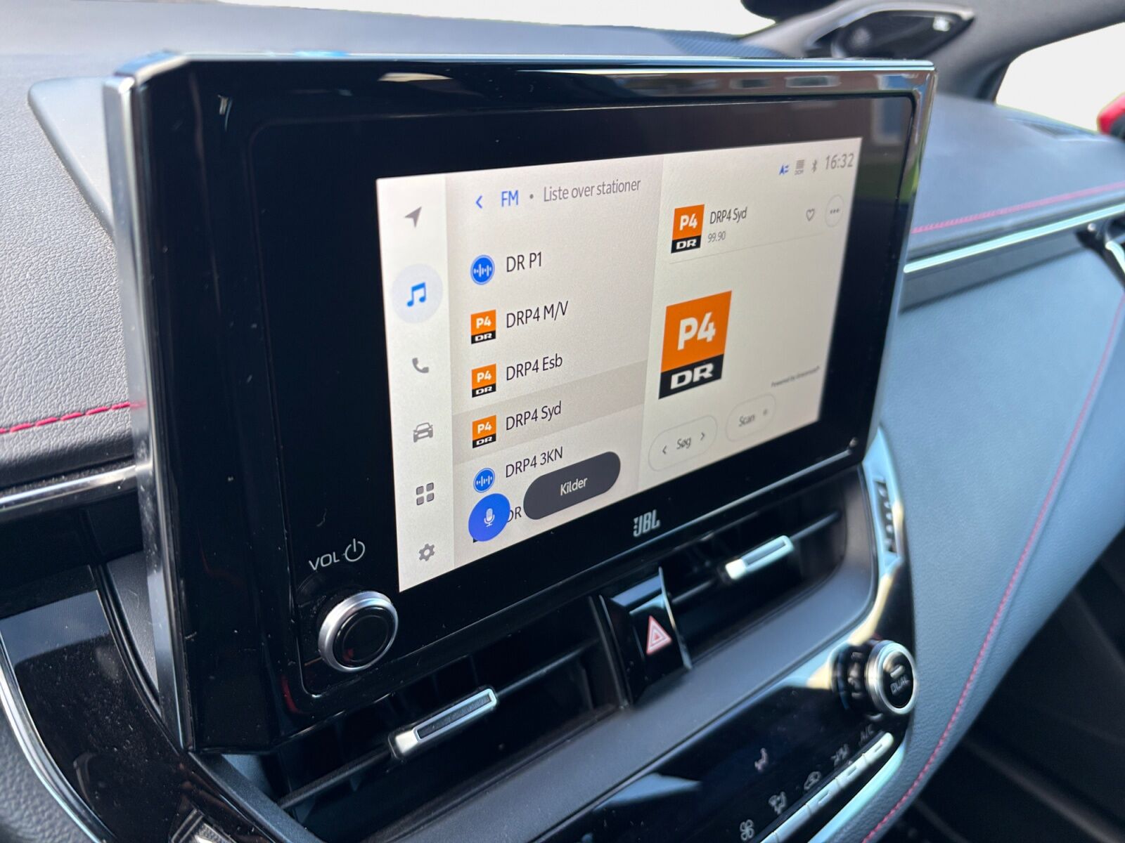 Billede af Toyota Corolla Touring Sports 2,0 Hybrid Elegant E-CVT 184HK Stc Trinl. Gear