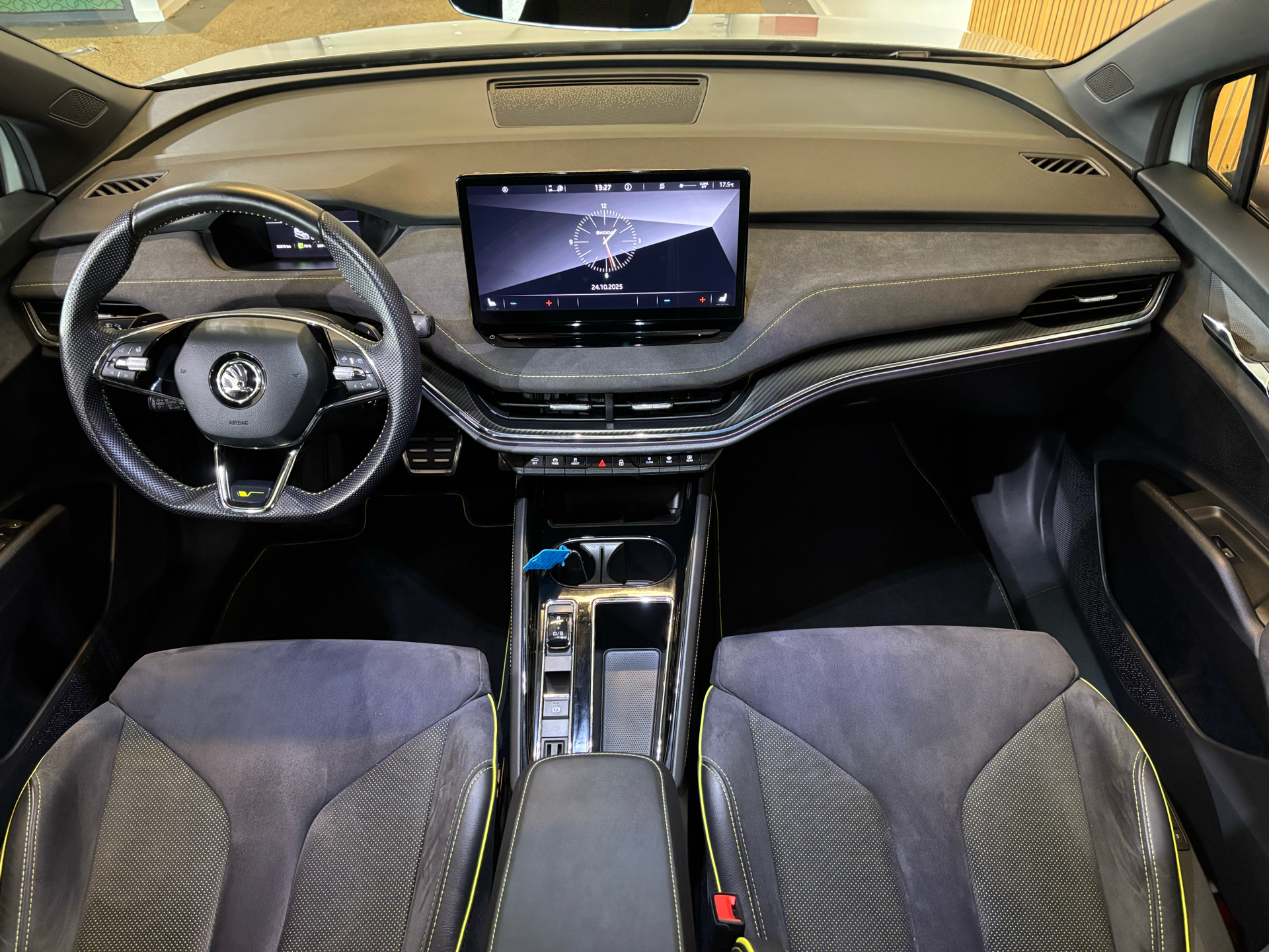 Billede af Skoda Enyaq iV Coupe EL RS 4x4 299HK 5d Aut.