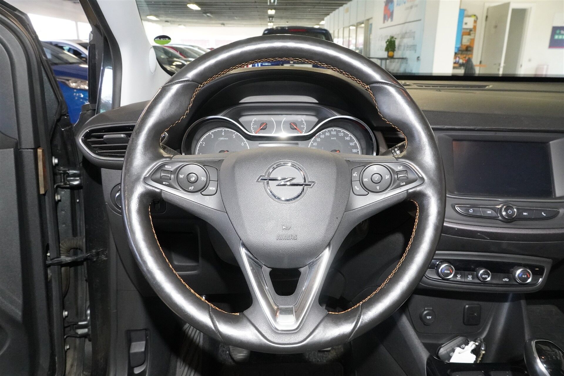 Billede af Opel Crossland X 1,2 Innovation 81HK 5d