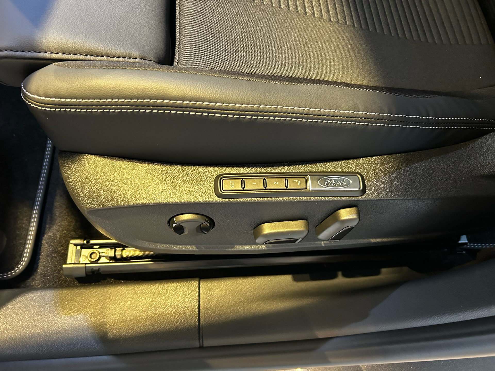 Billede af Ford Capri EL UR Select 286HK 5d Aut.