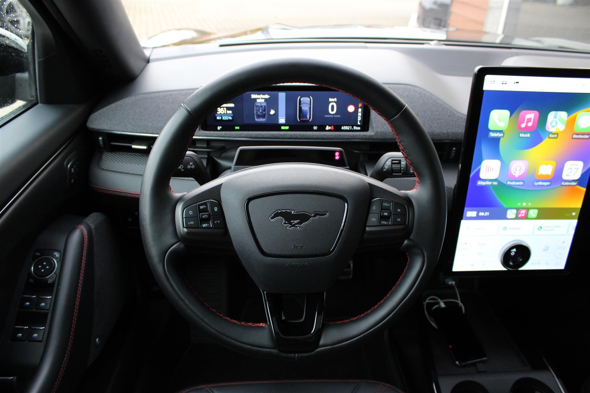 Billede af Ford Mustang Mach-E EL SR Premium AWD 269HK 5d Aut.