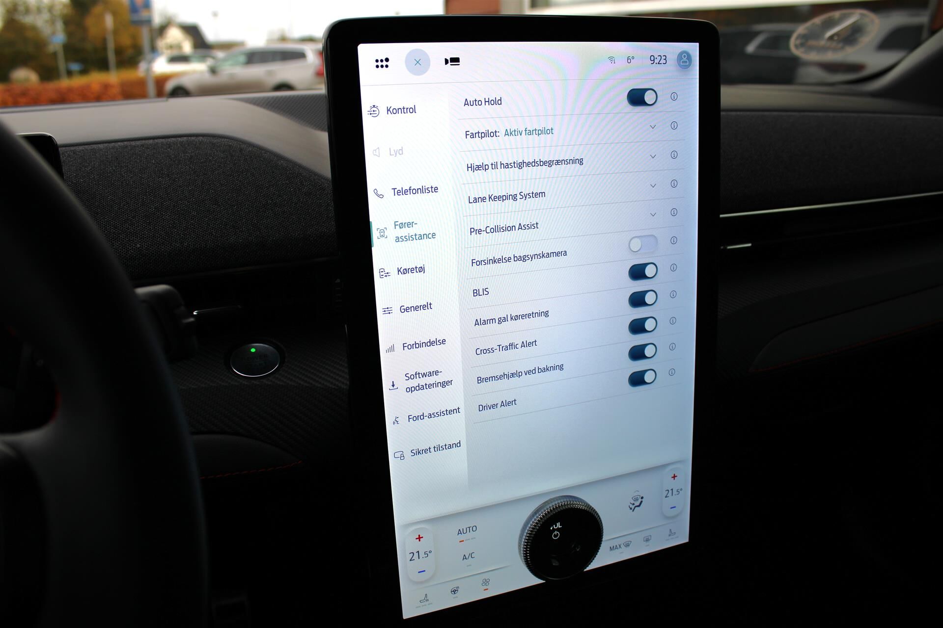 Billede af Ford Mustang Mach-E EL SR Premium AWD 269HK 5d Aut.