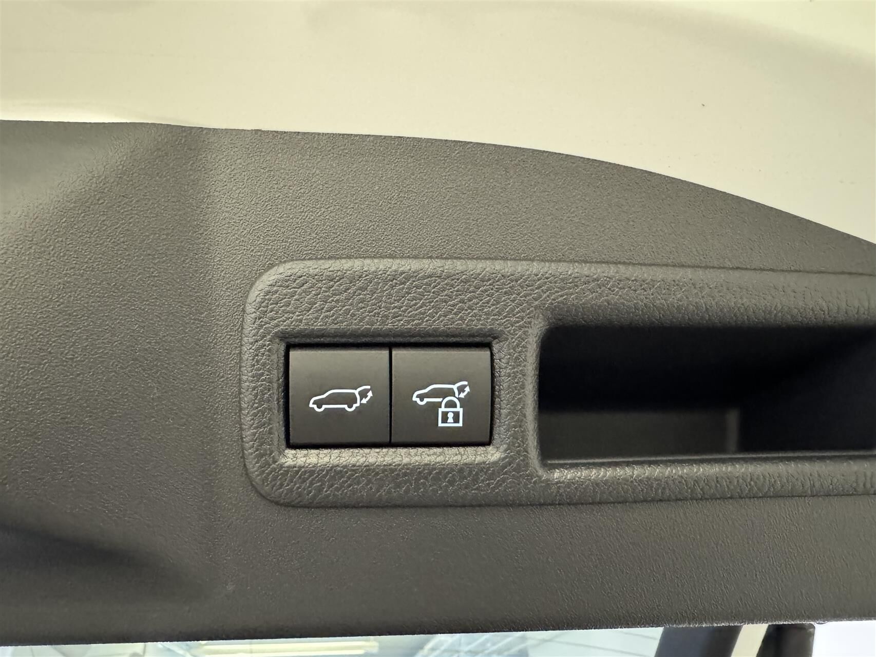 Billede af Toyota BZ4X EL Active Business 204HK 5d Aut.