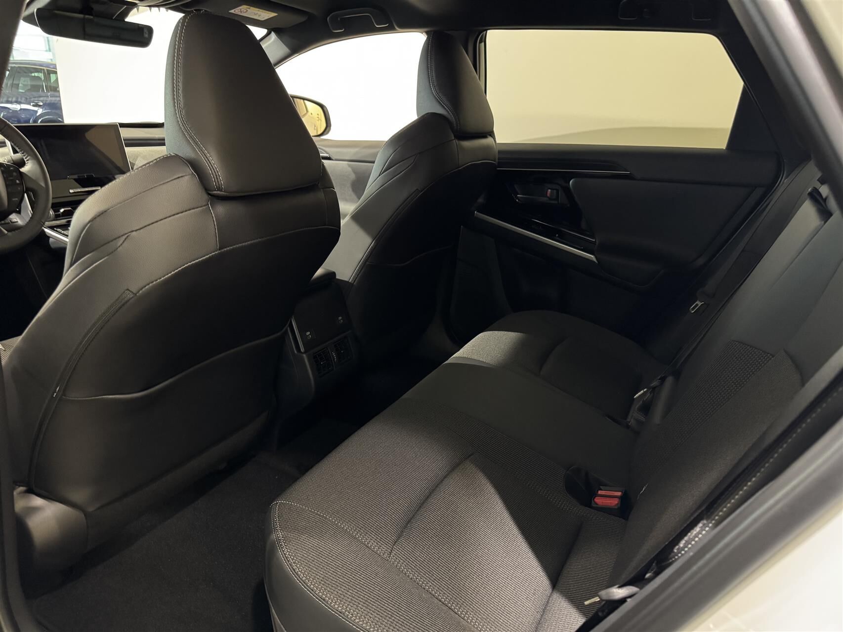 Billede af Toyota BZ4X EL Active Business 204HK 5d Aut.